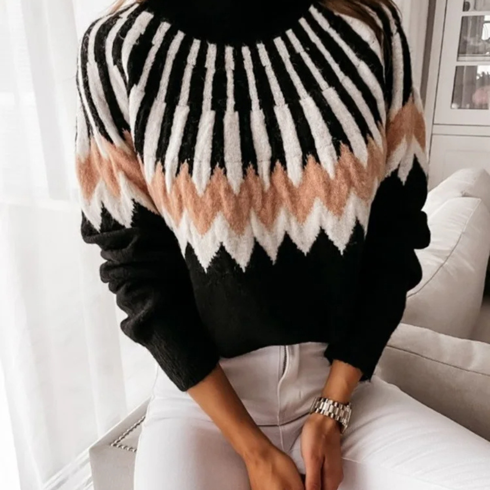 Silke | Effortless and Trendy winter Sweater