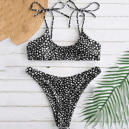 Jil® | Feminine and breezy Bikini