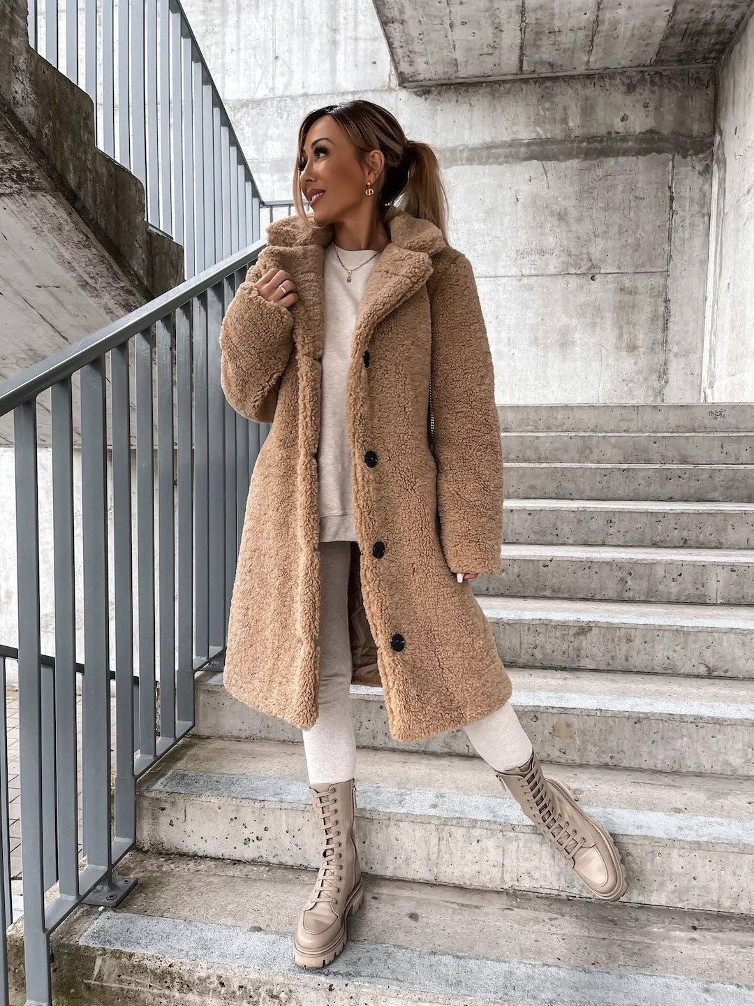 Aisling® | Classic and Comfortable Coat