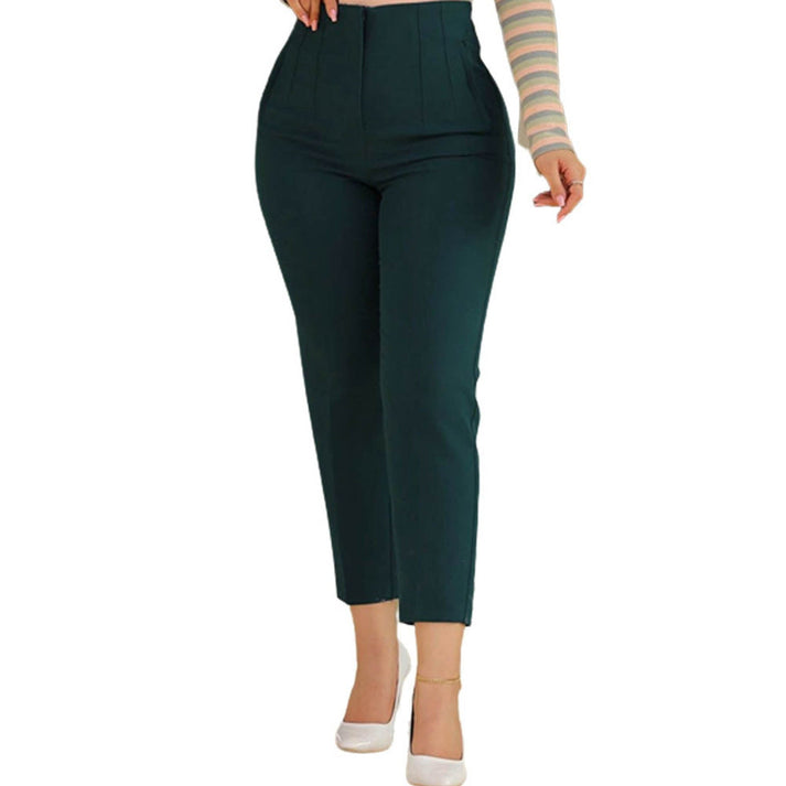 Dorathea | Casual and Relaxed winter Pants